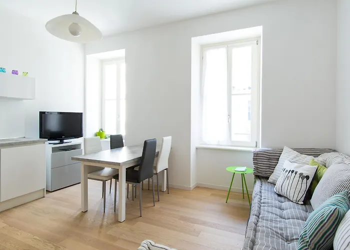 Belvedere White Flat