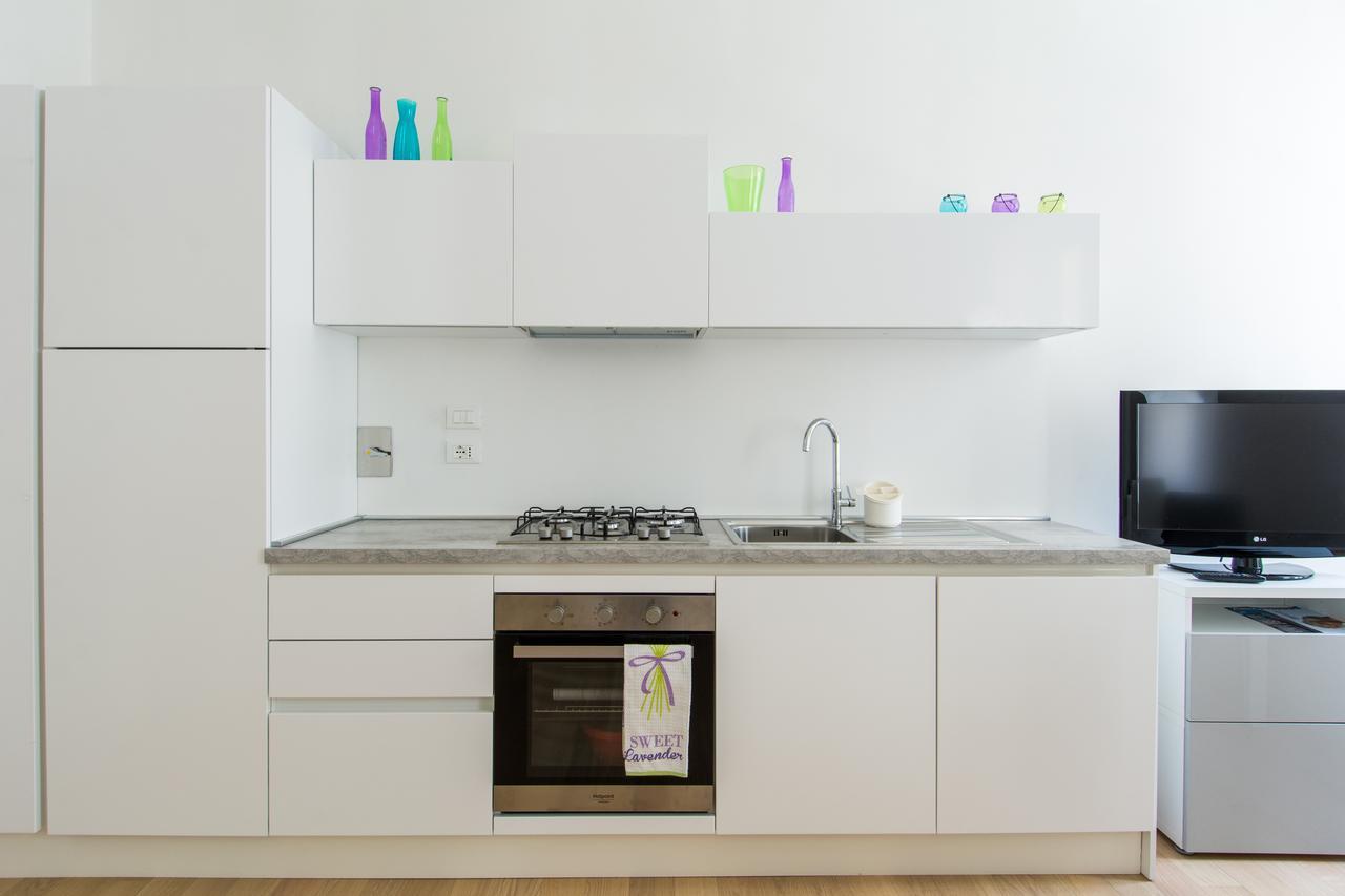 Apartment Belvedere White Flat